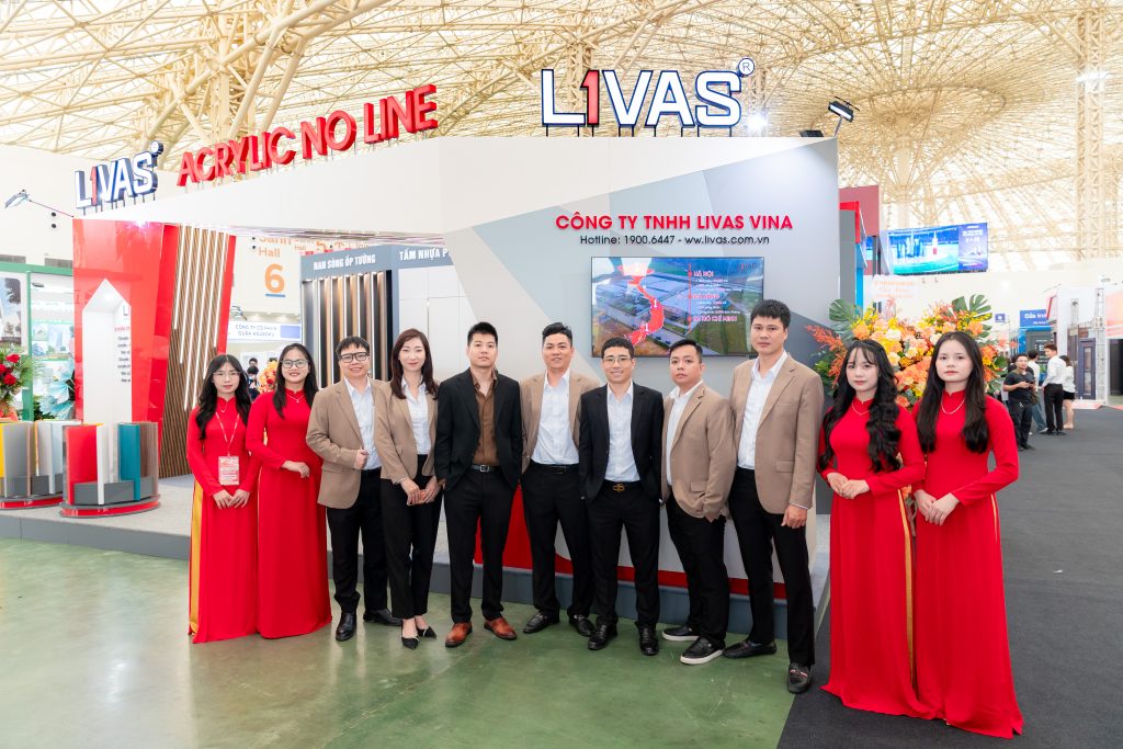 LIVAS gallery